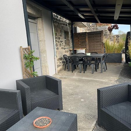 라귀올르 Fontanies En Aubrac 빌라 외부 사진
